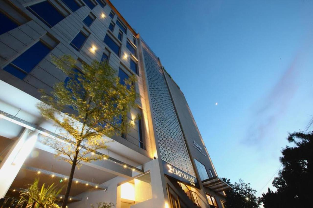 Empyrean Dhaka City Centre Dış mekan fotoğraf